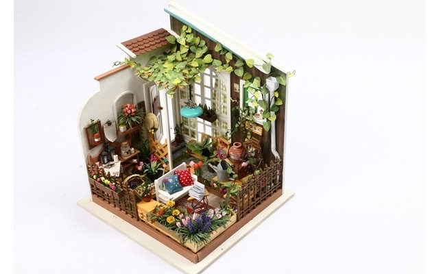 Robotime Wooden DIY House - Mila's Sunshine Garden